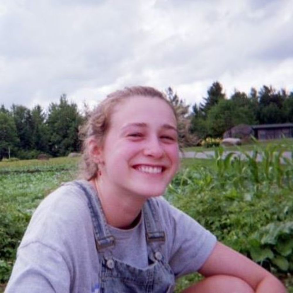 Meet your Posher, Elena